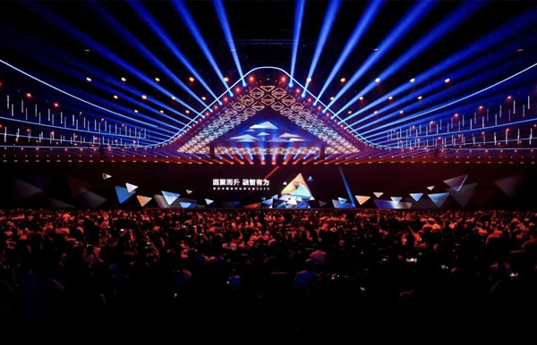 長亮科技亮相華為中國合作伙伴大會2026，雙獎加冕彰顯生態價值共振